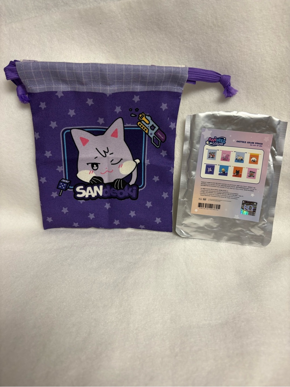 SANDEOKI Aniteez in Color Drawstring Pouch Choi San Ateez Purple Cat